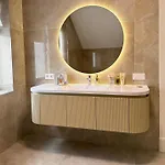 Riverside Apartment *