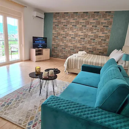 Apartment Riverside By Inntown Mostar