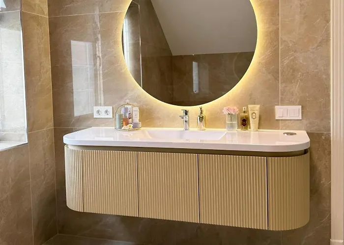 Riverside Apartman *